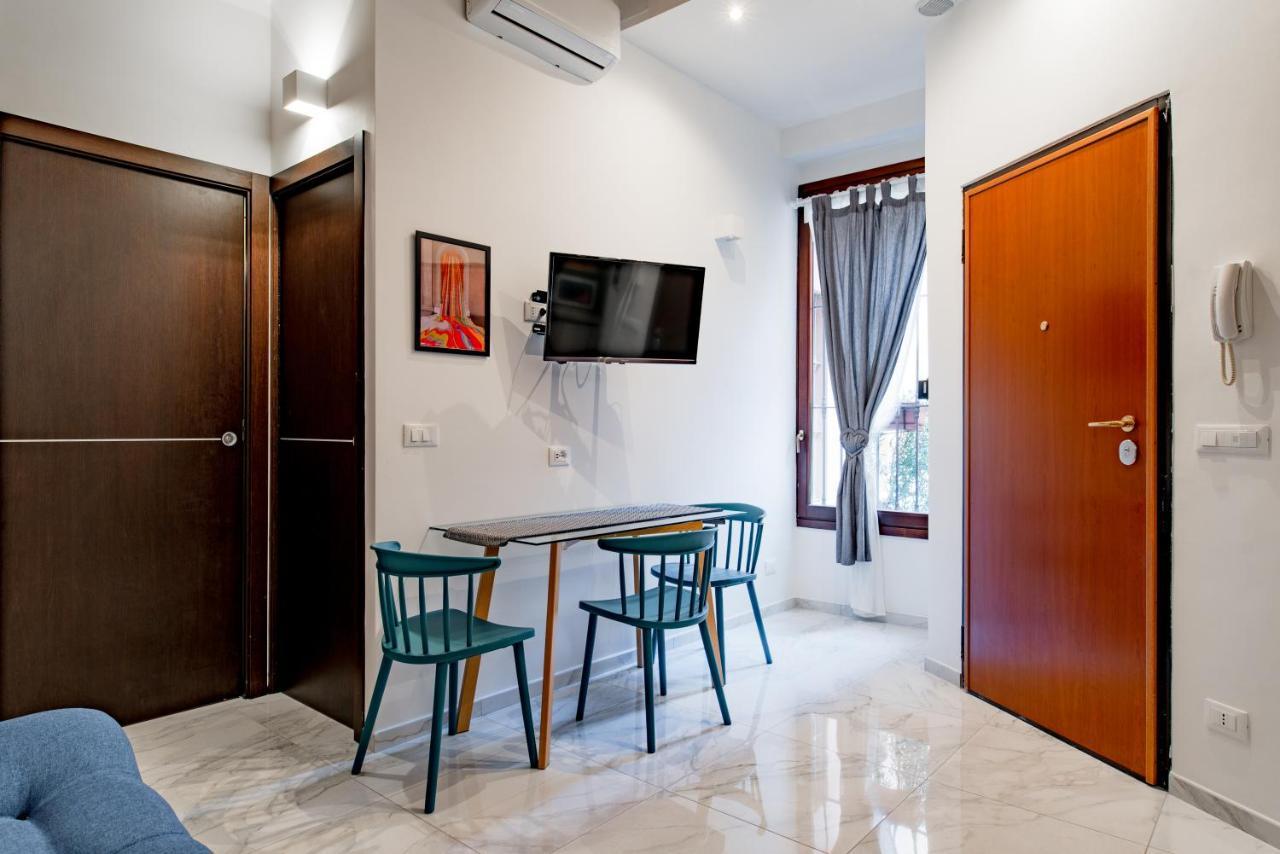 Cavour Central Apartment Turin Exterior photo